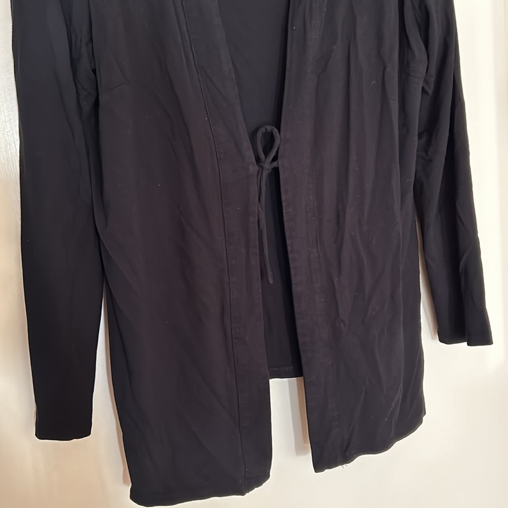 J. Jill black lightweight black blouse with front tying adjustable opening. - Picture 4 of 8